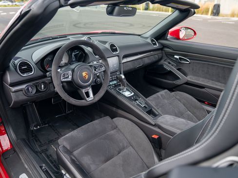 Certified 2021 Porsche 718 Boxster GTS RWD image 5