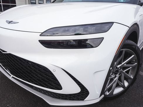 Used 2023 Genesis GV60 Advanced image 47