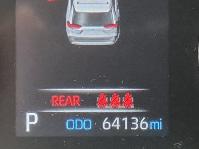 Used 2022 Toyota RAV4 XLE Premium AWD/4WD image 21