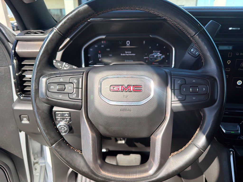 Used 2024 GMC Sierra 2500 AT4 w/ AT4 Premium Plus Package AWD/4WD image 30