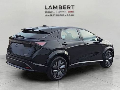 Used 2023 Nissan Ariya AWD image 6