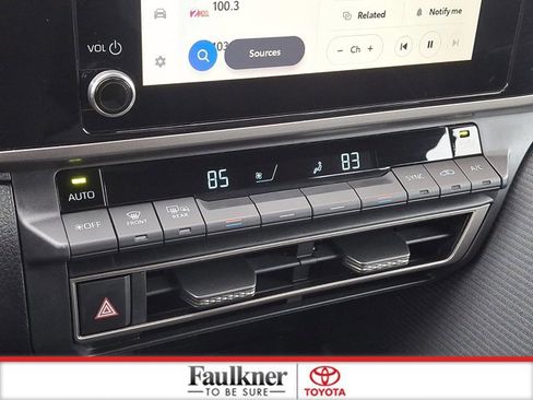 Certified 2025 Toyota Camry SE image 15