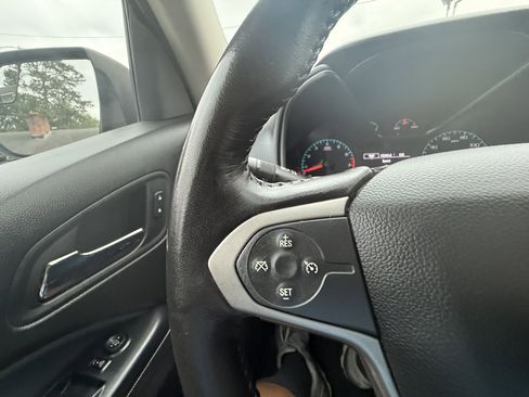 Used 2015 Chevrolet Colorado Z71 w/ Trail Boss Edition image 27