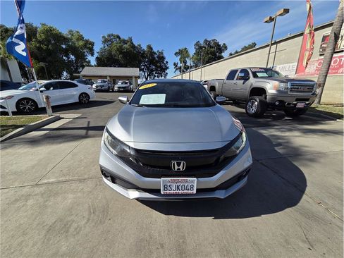 Used 2020 Honda Civic Sport image 2