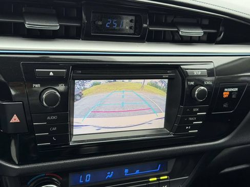 Used 2015 Toyota Corolla S FWD image 4