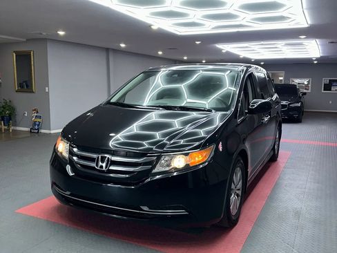 Used 2014 Honda Odyssey EX-L image 2