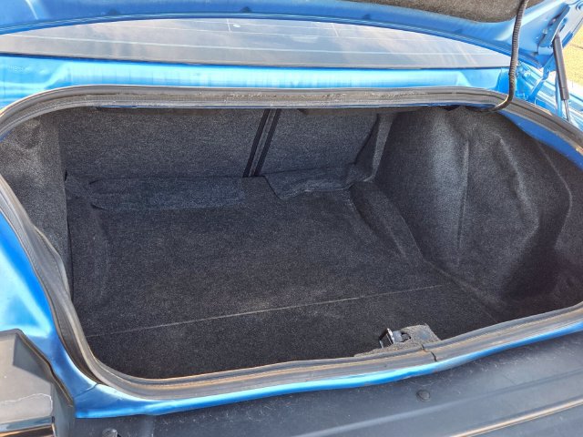 Used 2016 Dodge Challenger R/T Scat Pack w/ Leather Interior Group RWD image 9