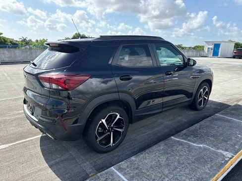 Used 2022 Chevrolet TrailBlazer RS w/ Sun and Liftgate Package FWD image 14