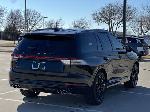 New 2026 Lincoln Aviator Reserve image 9