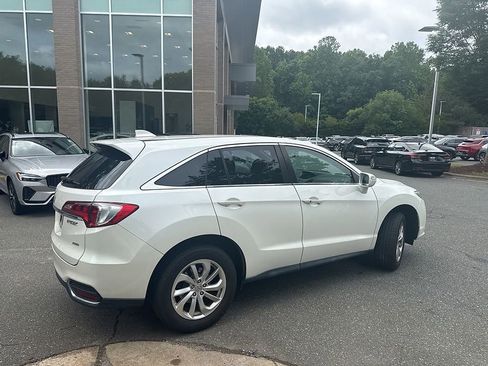 Used 2018 Acura RDX AWD image 4