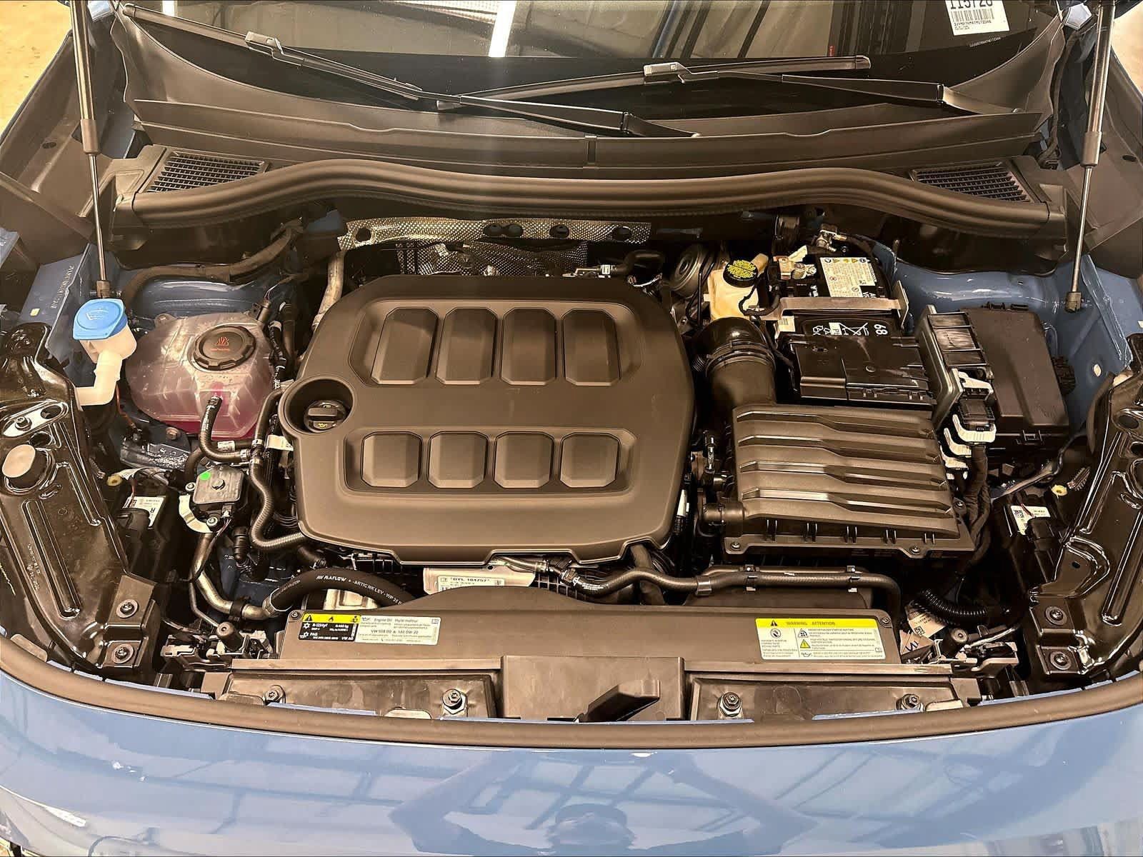New 2026 Volkswagen Tiguan SE FWD image 11