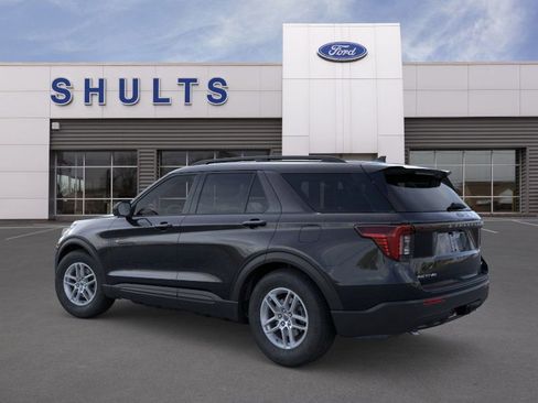 New 2026 Ford Explorer Active image 4