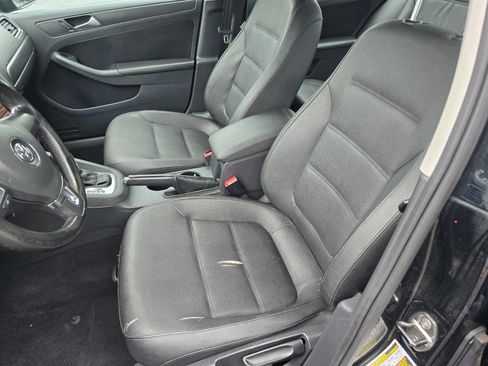 Used 2012 Volkswagen Jetta SE image 12