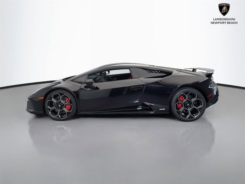 Used 2024 Lamborghini Huracan Tecnica RWD image 31