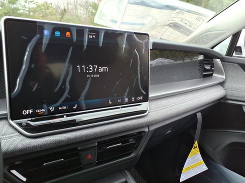 New 2026 Volkswagen Tiguan S image 15