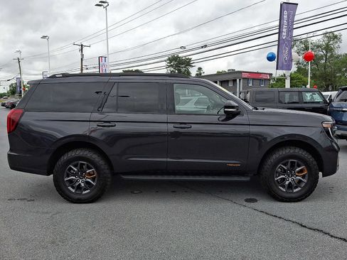 Certified 2025 Ford Expedition Tremor AWD/4WD image 7