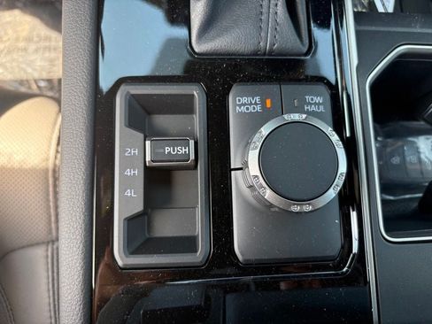 New 2026 Toyota Tundra Limited AWD/4WD image 30