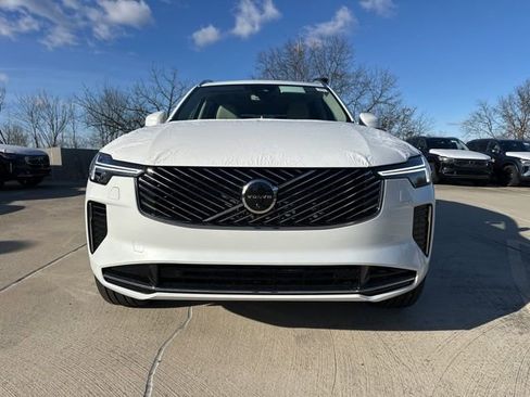 New 2026 Volvo XC90 B6 Ultra w/ Protection Package image 2