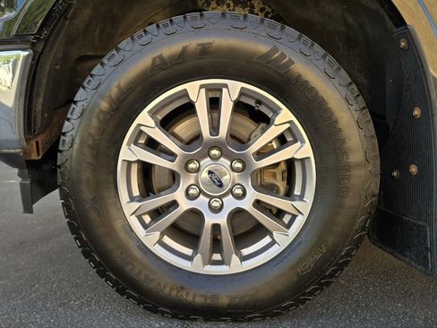 Used 2018 Ford F150 Lariat image 16