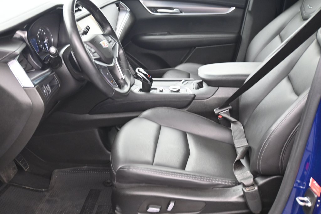 Used 2023 Cadillac XT5 Luxury AWD/4WD image 10