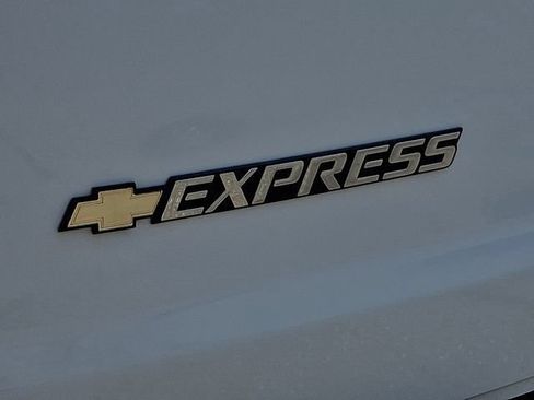 Used 2025 Chevrolet Express 2500 w/ Driver Convenience Package RWD image 39