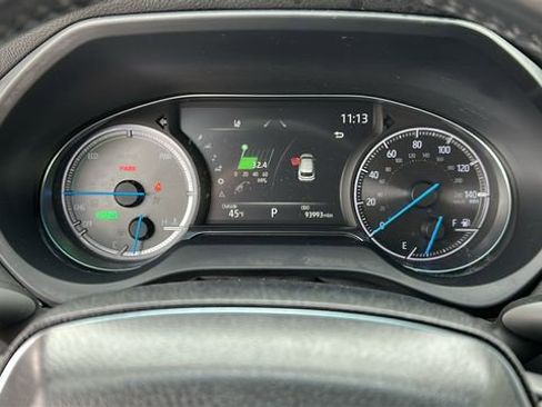 Used 2022 Toyota Venza Limited w/ Advanced Technology Package image 14