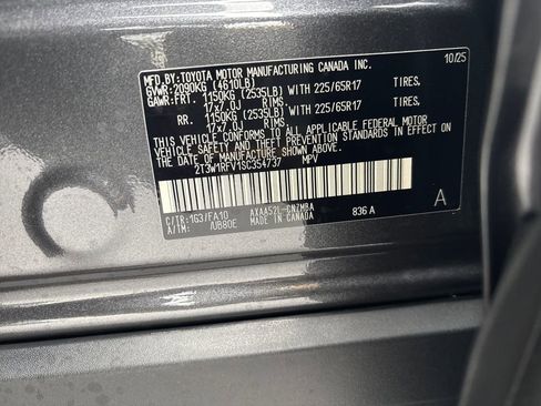 New 2025 Toyota RAV4 XLE image 20