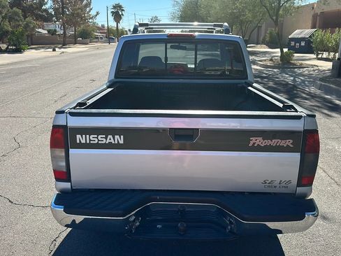 Used 2000 Nissan Frontier XE AWD/4WD image 8