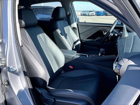 Used 2025 Acura ADX AWD image 10