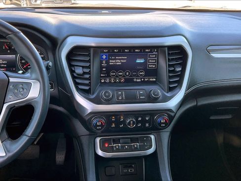 Certified 2023 GMC Acadia SLT w/ Elevation Edition image 6