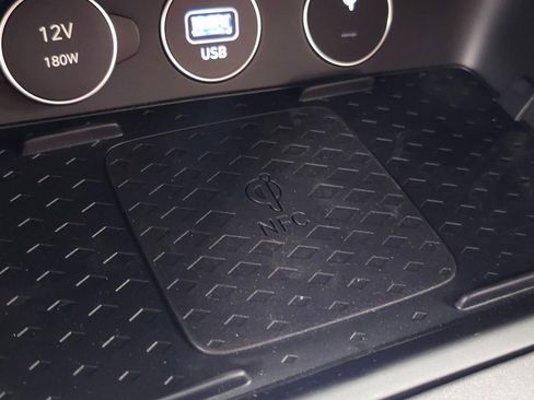 Used 2026 Genesis G70 3.3T Sport Prestige image 27