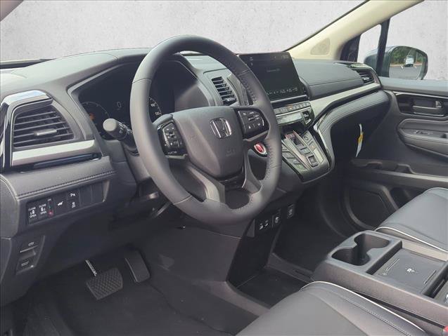 New 2027 Honda Odyssey Touring image 3