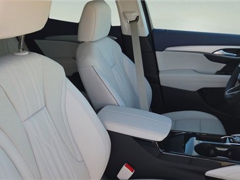 New 2026 Buick Envision Avenir image 16