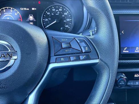 Certified 2021 Nissan Kicks SV image 23