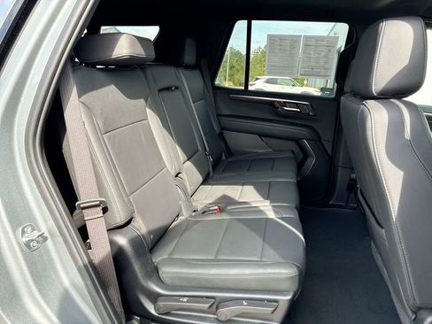 Used 2025 Chevrolet Tahoe LT AWD/4WD image 26