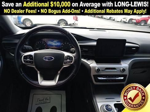 Used 2021 Ford Explorer XLT image 18