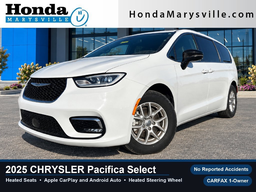 Used 2025 Chrysler Pacifica Select FWD image 1