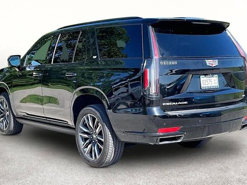 Used 2023 Cadillac Escalade Sport Platinum AWD/4WD image 14