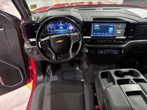 Certified 2026 Chevrolet Silverado 1500 LT AWD/4WD image 21