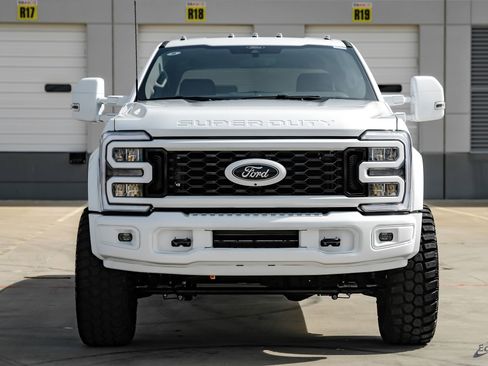 Used 2026 Ford F450 Lariat w/ FX4 Off-Road Package image 28