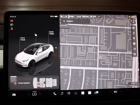 Used 2022 Tesla Model Y Long Range image 42