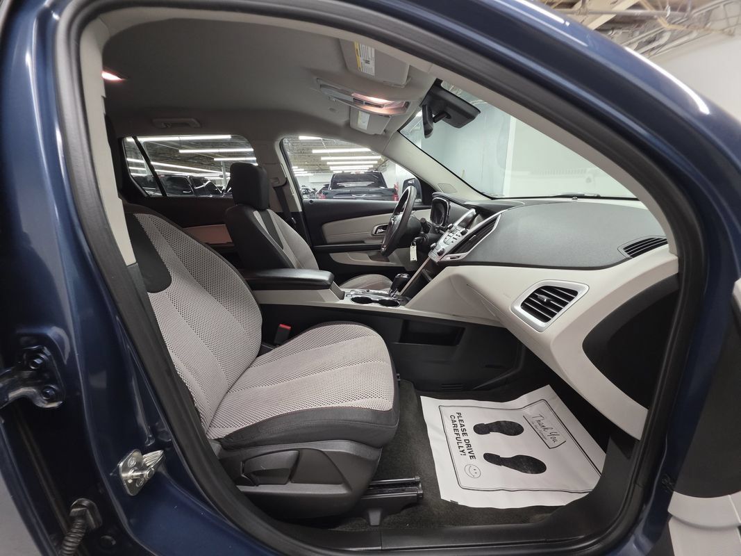 Used 2017 GMC Terrain SLE AWD/4WD image 22