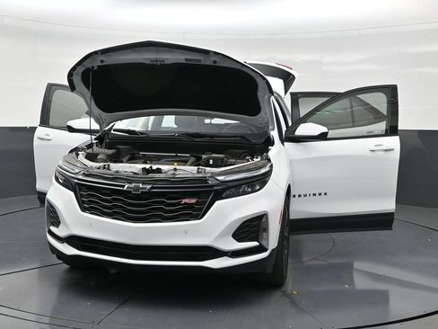 Used 2024 Chevrolet Equinox RS FWD image 33