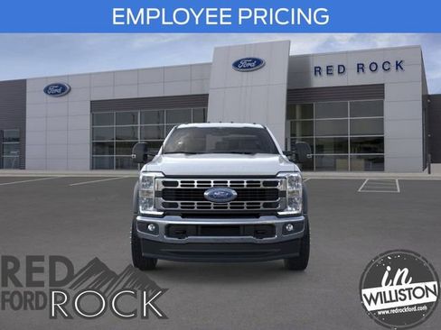 New 2025 Ford F550 4x4 Regular Cab Super Duty w/ XL Chrome Package image 7