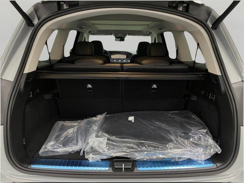 New 2026 Mercedes-Benz GLS 450 4MATIC image 6