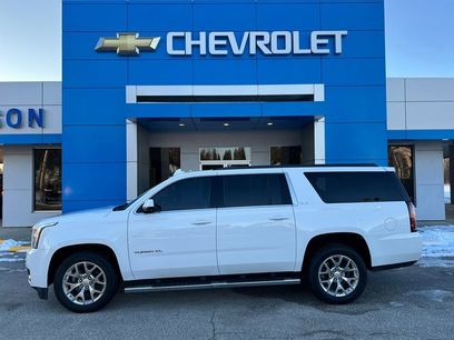 Used 2017 GMC Yukon XL SLE w/ SLE Value Package