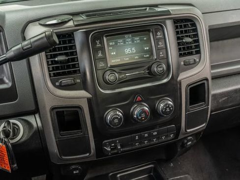 Used 2018 RAM 3500 Tradesman w/ Chrome Appearance Group AWD/4WD image 26