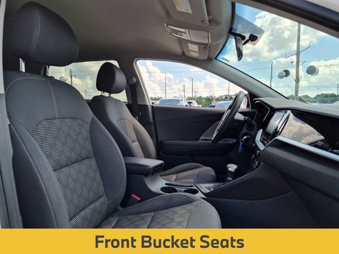 Used 2021 Kia Niro LX FWD image 30