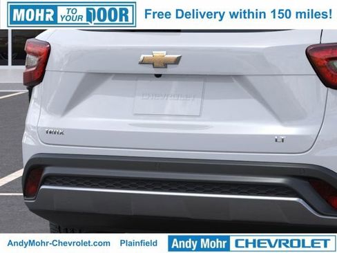 New 2026 Chevrolet Trax LT w/ Driver Confidence Package image 14