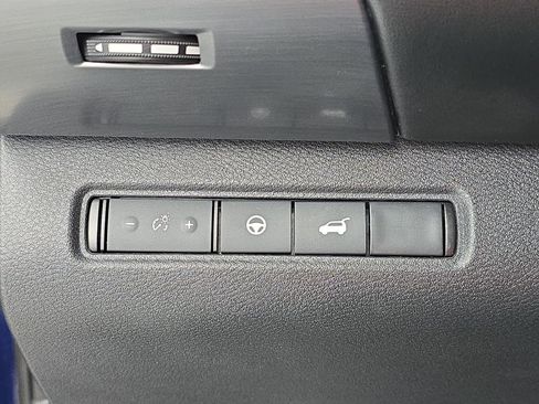 Certified 2023 Nissan Pathfinder SL AWD/4WD image 27